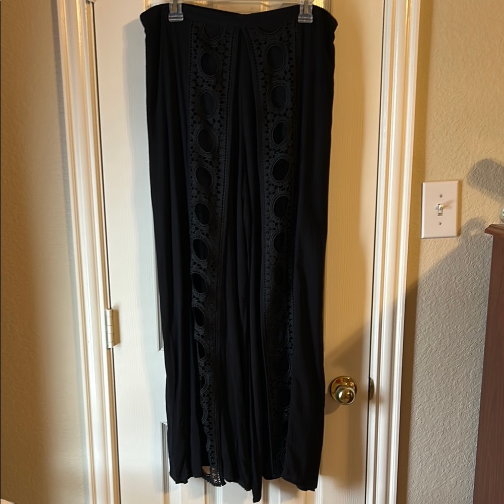 Wide leg Black pants from Earthbound size Large